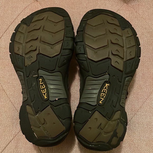 Keen black maryjanes sz 7 - Picture 3 of 4